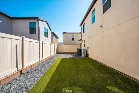 Exterior - 24557 Sonieta Ct, Corona, CA 92883 photo 5 of 8
