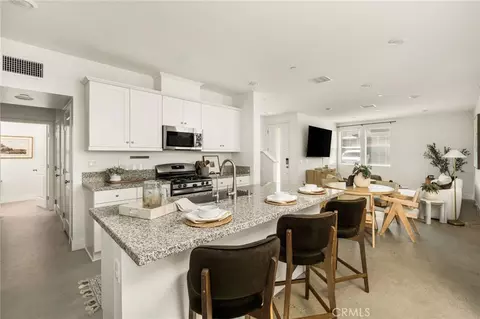 Kitchen - 24557 Sonieta Ct, Corona, CA 92883 photo 3 of 3