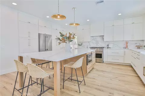 Kitchen - 2162 Sonbria, Tustin, CA 92782 photo 1 of 6