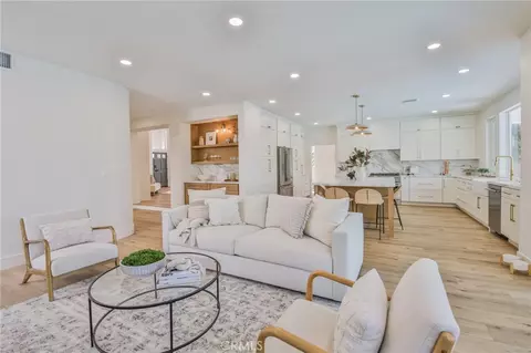 Living - 2162 Sonbria, Tustin, CA 92782 photo 5 of 7
