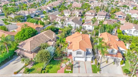 View/Area - 2162 Sonbria, Tustin, CA 92782 photo 3 of 7