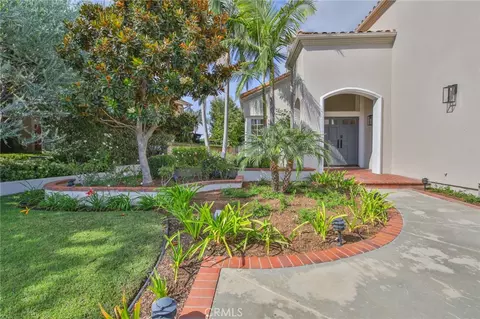 Exterior - 2162 Sonbria, Tustin, CA 92782 photo 4 of 6