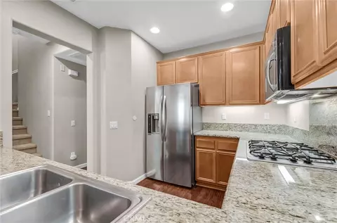 Kitchen - 40274 Rosewell Ct, Temecula, CA 92591 photo 2 of 3