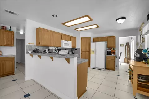 Kitchen - 14426 Laguna Ct, Adelanto, CA 92301 photo 1 of 2