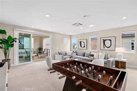 Entry Way - 111 Spiral, Irvine, CA 92618 photo 3 of 3