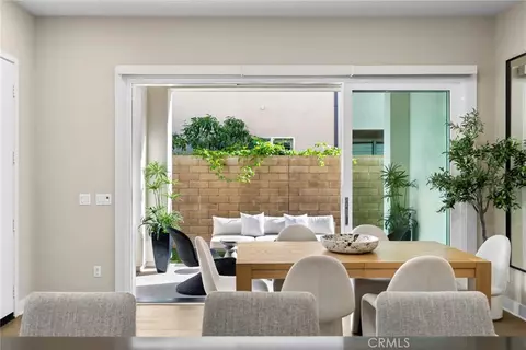 Dining - 111 Spiral, Irvine, CA 92618 photo 3 of 4