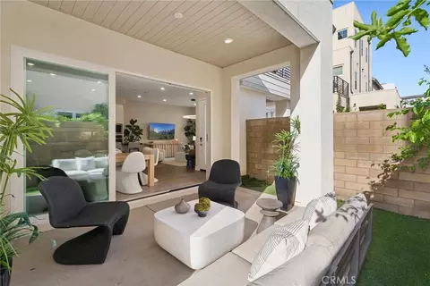 Exterior - 111 Spiral, Irvine, CA 92618 photo 4 of 11