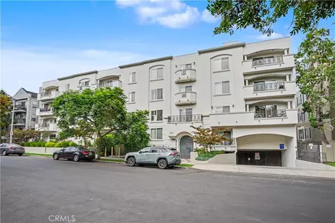 1878 Greenfield Ave #204, Los Angeles, CA 90025