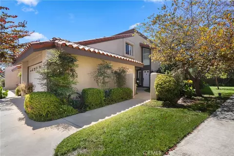 8272 Roma Dr #35, Huntington Beach, CA 92646