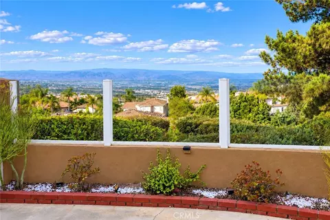 19381 Cascade Dr, Trabuco Canyon, CA 92679