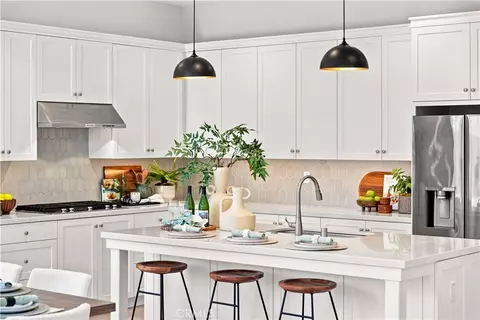 Kitchen - 105 Yellow Iris, Irvine, CA 92618 photo 3 of 5
