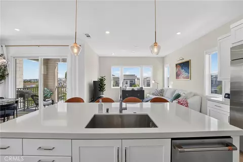 Kitchen - 415 Flycatcher, Irvine, CA 92618 photo 4 of 4