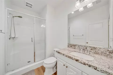 Bath - 104 Beechmont, Irvine, CA 92620 photo 1 of 4