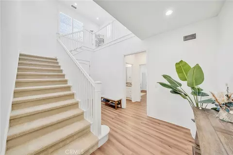 Entry Way - 104 Beechmont, Irvine, CA 92620 photo 5 of 9