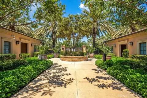 Exterior - 104 Beechmont, Irvine, CA 92620 photo 4 of 11