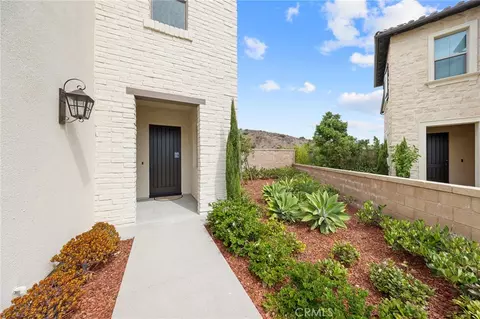 Exterior - 134 Tomahawk, Irvine, CA 92618 photo 17 of 18