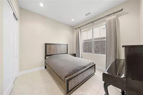 Bedroom - 134 Tomahawk, Irvine, CA 92618 photo 8 of 9