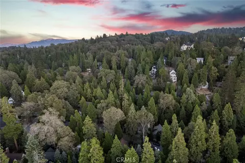 View/Area - 150 Marshall Rd, Lake Arrowhead, CA 92352 photo 3 of 4