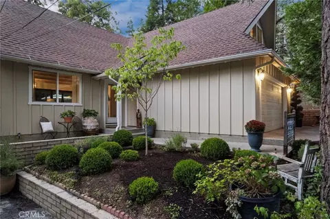 Exterior - 150 Marshall Rd, Lake Arrowhead, CA 92352 photo 3 of 20
