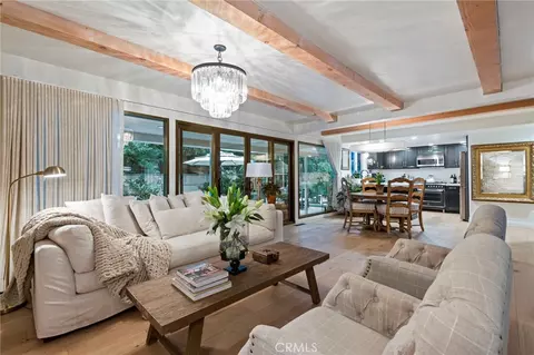 Living - 150 Marshall Rd, Lake Arrowhead, CA 92352 photo 4 of 6