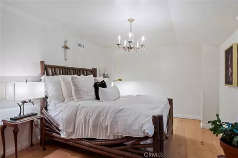 Bedroom - 150 Marshall Rd, Lake Arrowhead, CA 92352 photo 4 of 9