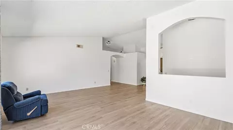 Living - 184 Cannon Rd, Riverside, CA 92506 photo 5 of 8