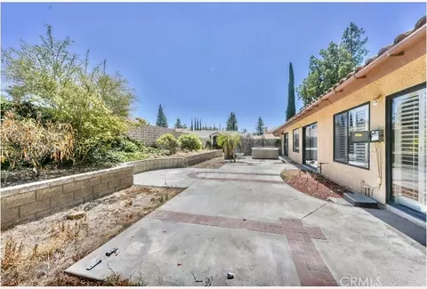 Exterior - 184 Cannon Rd, Riverside, CA 92506 photo 2 of 2