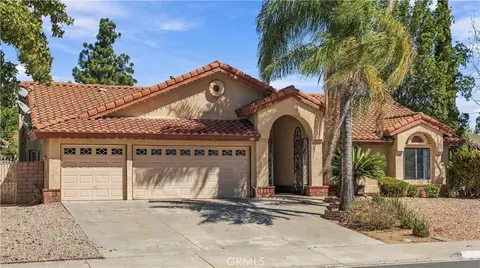 Exterior - 184 Cannon Rd, Riverside, CA 92506 photo 2 of 9