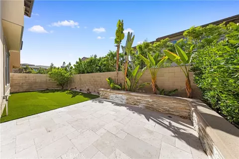 Exterior - 91 Pelican, Irvine, CA 92618 photo 5 of 11