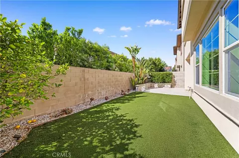 Exterior - 91 Pelican, Irvine, CA 92618 photo 7 of 11