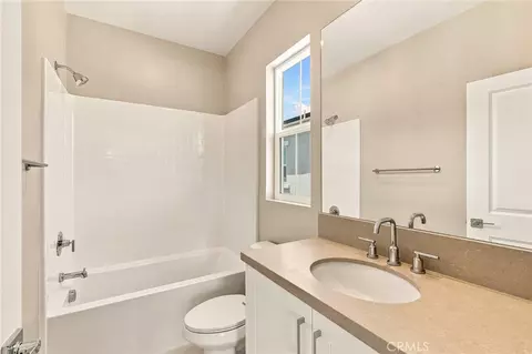 Bath - 16017 Willows Ct, Whittier, CA 90604 photo 3 of 5