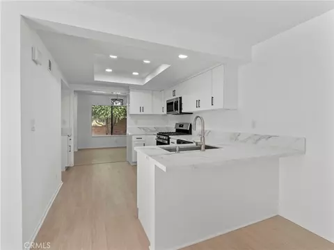 Kitchen - 9710 Bodega Ct, Rancho Cucamonga, CA 91730 photo 4 of 4