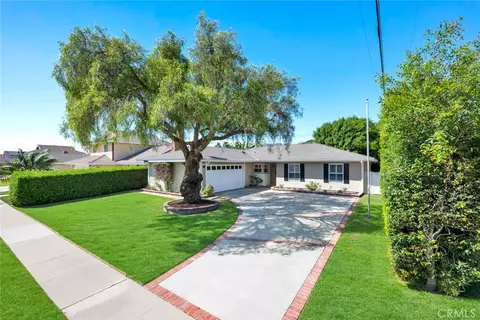 9405 La Estrella, Fountain Valley, CA 92708