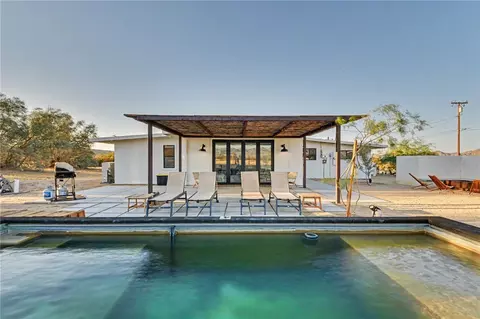 Exterior - 4610 Sunkist, Joshua Tree, CA 92252 photo 5 of 17
