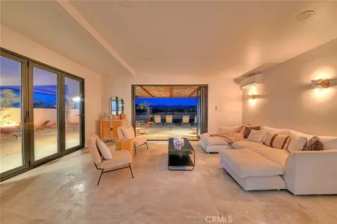 Living - 4610 Sunkist, Joshua Tree, CA 92252 photo 2 of 8