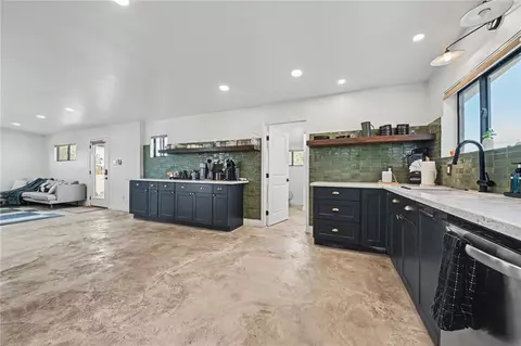 Kitchen - 4610 Sunkist, Joshua Tree, CA 92252 photo 2 of 3