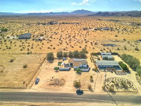 View/Area - 4610 Sunkist, Joshua Tree, CA 92252 photo 4 of 20