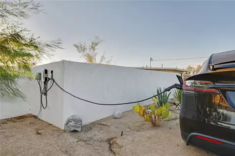 Exterior - 4610 Sunkist, Joshua Tree, CA 92252 photo 11 of 17