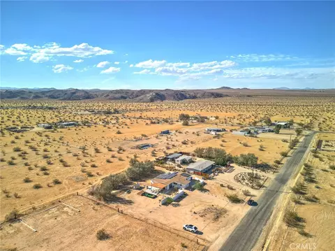 View/Area - 4610 Sunkist, Joshua Tree, CA 92252 photo 11 of 20