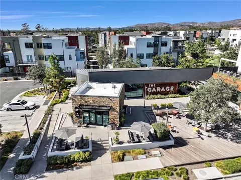 View/Area - 327 Novel, Irvine, CA 92618 photo 11 of 14