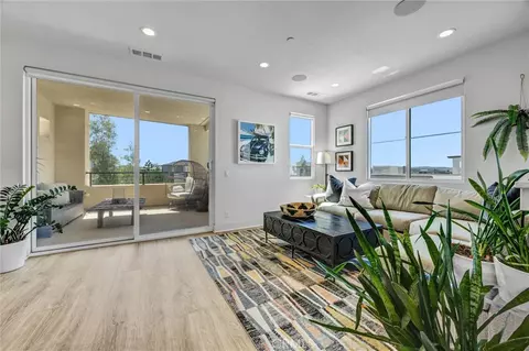 Living - 327 Novel, Irvine, CA 92618 photo 3 of 3