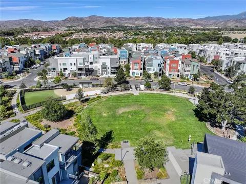 View/Area - 327 Novel, Irvine, CA 92618 photo 6 of 14