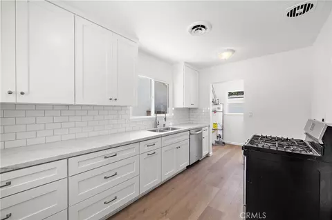 Other - 2929 N Studebaker, Long Beach, CA 90815 photo 3 of 5