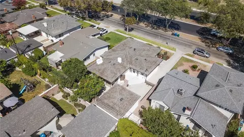 View/Area - 2929 N Studebaker, Long Beach, CA 90815 photo 3 of 31