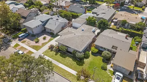 View/Area - 2929 N Studebaker, Long Beach, CA 90815 photo 11 of 31