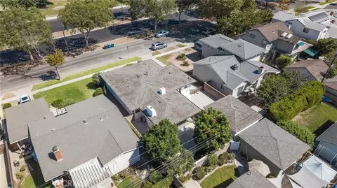 View/Area - 2929 N Studebaker, Long Beach, CA 90815 photo 4 of 31