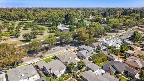 View/Area - 2929 N Studebaker, Long Beach, CA 90815 photo 5 of 31