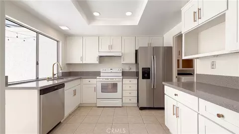 Kitchen - 12 Navarre, Irvine, CA 92612 photo 2 of 4