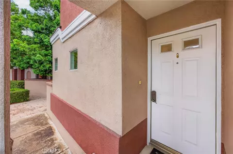 Entry Way - 24 Mission Ct, Foothill Ranch, CA 92610 photo 1 of 2