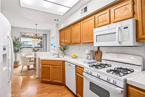 Kitchen - 24 Mission Ct, Foothill Ranch, CA 92610 photo 1 of 2